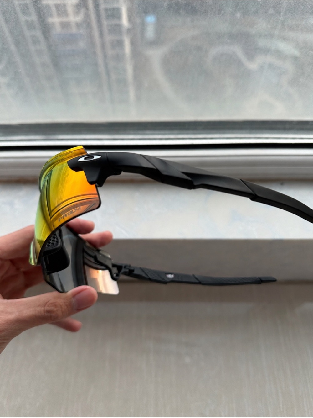 Red Oakley Encorder Glasses - Picture 3 of 3